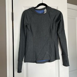 Lou & Grey, XS, long sleeve activewear with thumb holes!
